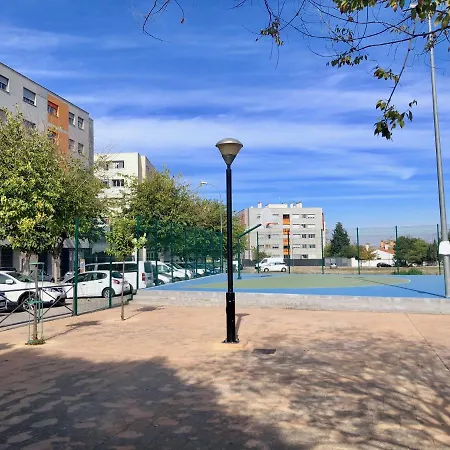 Luminoso A 10 Minutos De Granada Con Piscina