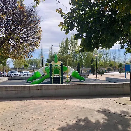 Luminoso A 10 Minutos De Granada Con Piscina
